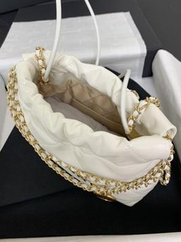 CHANEL – 4