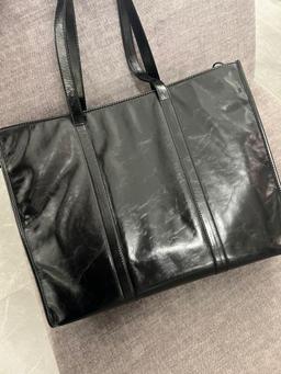 Prada – 3
